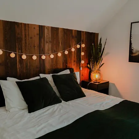 Zacisze * モラビツァ