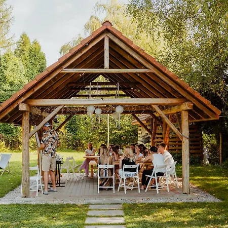 Zacisze * モラビツァ